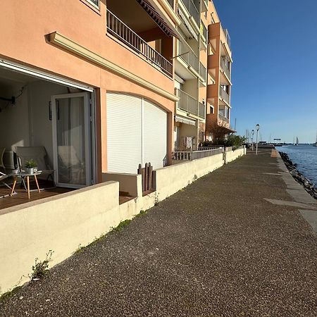 Studio - Les Pieds Dans L'Eau Agreable En Toutes Saisons 4 Couchages - Climatisation - Parking Prive - Piscine Sur Mer - Vue Magnifique Et Rare - Situation Optimum - Les Argonautes - Ile Des Pecheurs - Cap D'Agde Exterior foto