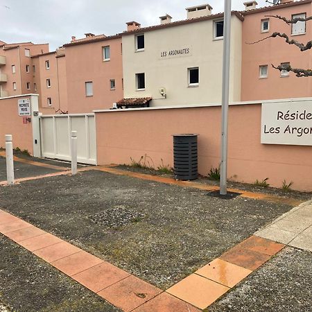 Studio - Les Pieds Dans L'Eau Agreable En Toutes Saisons 4 Couchages - Climatisation - Parking Prive - Piscine Sur Mer - Vue Magnifique Et Rare - Situation Optimum - Les Argonautes - Ile Des Pecheurs - Cap D'Agde Exterior foto